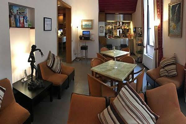 Hotel Arpa Rímini Exterior foto